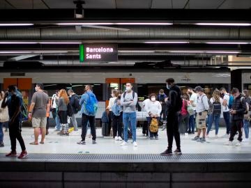 Huelga Renfe: Horarios de los trenes y servicios mínimos en los próximos días