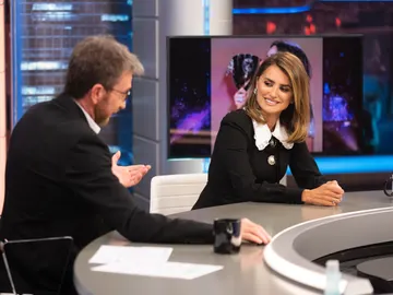 Penélope Cruz, sobre su nueva película con Pedro Almodóvar: "Qué gran regalo me ha hecho" Penélope Cruz, sobre su nueva película con Pedro Almodóvar: "Qué gran regalo me ha hecho"