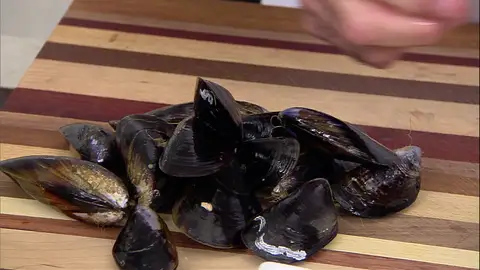 Arguiñano desvela la clave para saber si los mejillones están en buen estado Arguiñano desvela la clave para saber si los mejillones están en buen estado