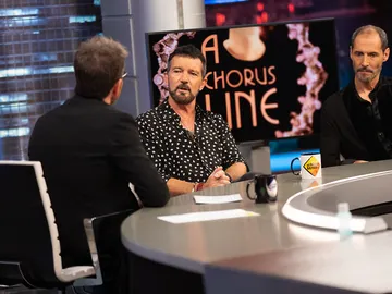 ¿Superproducciones o pequeñas películas? Antonio Banderas elige en 'El Hormiguero 3.0' ¿Superproducciones o pequeñas películas? Antonio Banderas elige en 'El Hormiguero 3.0'