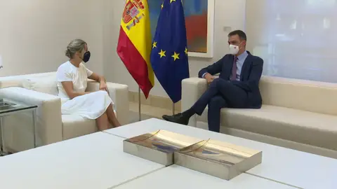 El Gobierno aprueba este jueves en Consejo de Ministros extraordinario los presupuestos generales para 2022 El Gobierno aprueba este jueves en Consejo de Ministros extraordinario los presupuestos generales para 2022