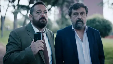 Mariano, ¿víctima de una infidelidad?: Pilla a Yolanda con otro hombre Mariano, ¿víctima de una infidelidad?: Pilla a Yolanda con otro hombre