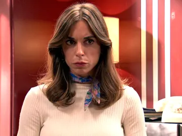 El duro pasado de Coral sale a la luz en un enfrentamiento con Carmen El duro pasado de Coral sale a la luz en un enfrentamiento con Carmen
