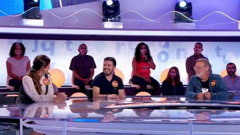 “Dedicamos el programa a Burgos”: La casualidad que une a Orestes con uno de los invitados de ‘Pasapalabra’ “Dedicamos el programa a Burgos”: La casualidad que une a Orestes con uno de los invitados de ‘Pasapalabra’