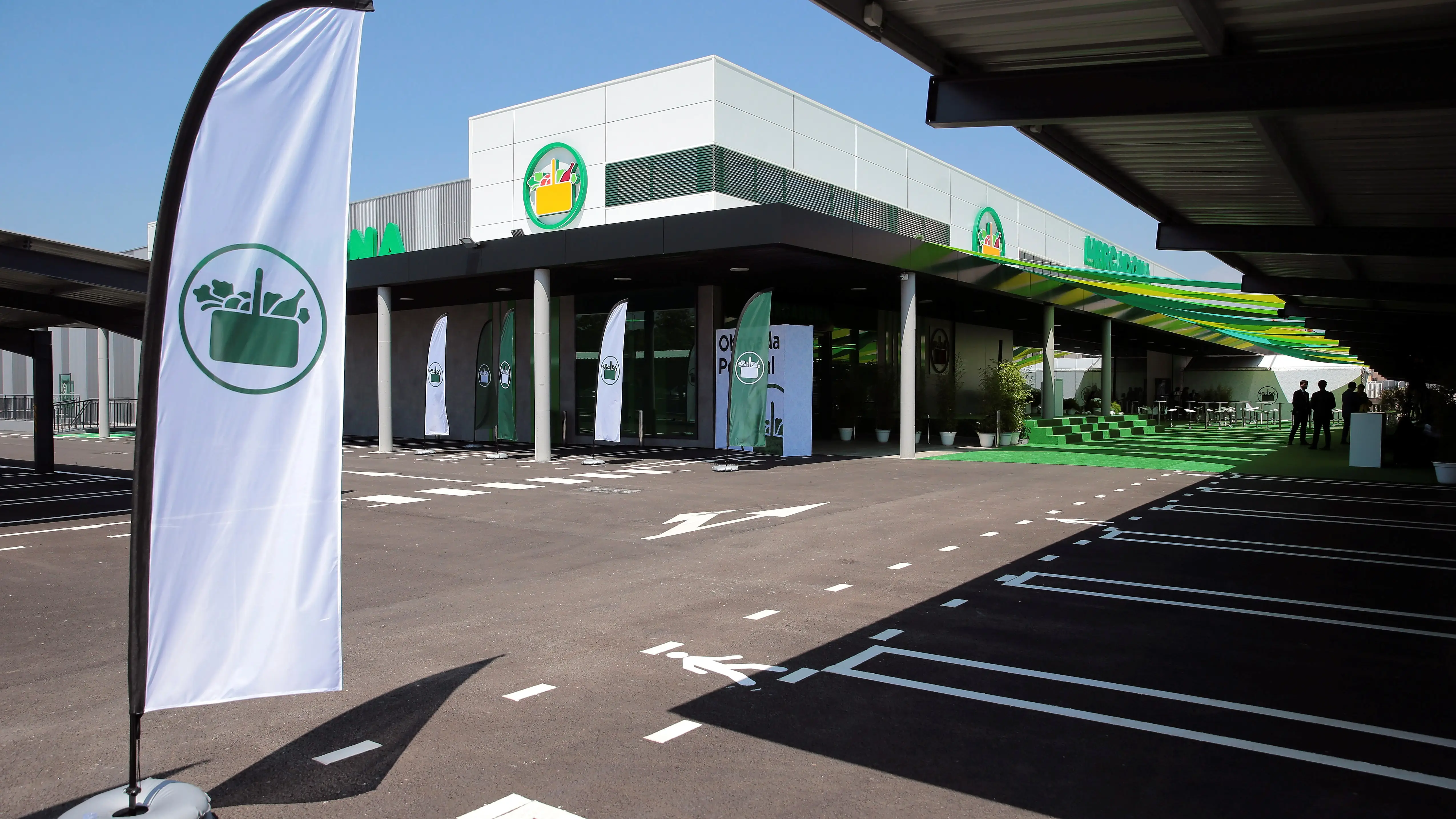 Horario de los supermercados en el Puente del Pilar: Mercadona, Lidl y Dia Horario de los supermercados en el Puente del Pilar: Mercadona, Lidl y Dia