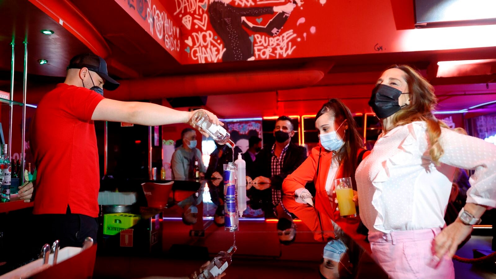 Madrid permite desde hoy el baile en las discotecas después de 20 meses cerradas por el Covid-19