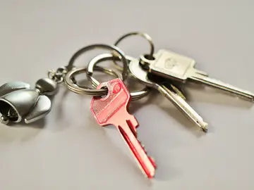 El llavero espanta violadores con el que una joven se ha salvado de una agresión sexual en Aragón El llavero espanta violadores con el que una joven se ha salvado de una agresión sexual en Aragón