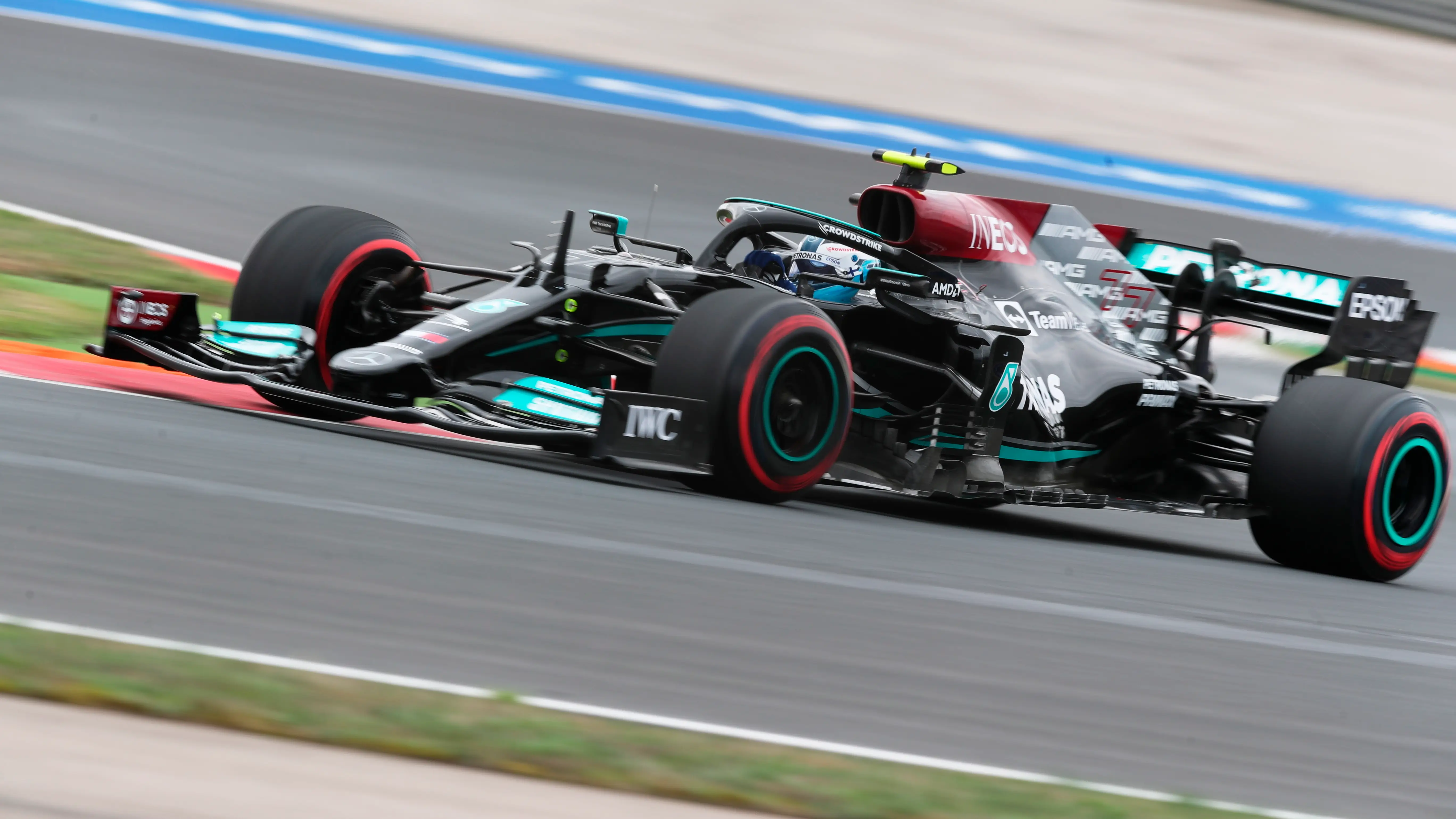 Bottas saldr&aacute; primero en el GP de Turqu&iacute;a seguido por Verstappen, Alonso 6&ordm; y Sainz 15&ordm;