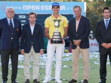 El palmero Rafa Cabrera-Bello gana el Open de España de golf y Jon Rahm termina 17º