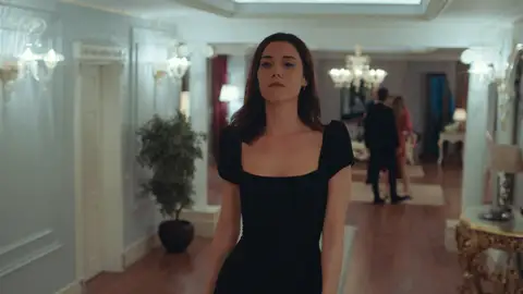 Asya, a los padres de Derin: “Mi marido me engaña con su hija” 'Infiel'