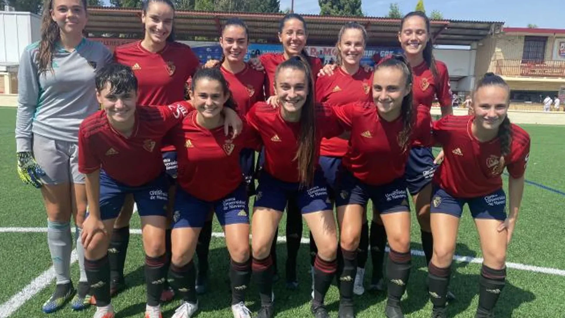 Deportes Antena 3 (10-10-21) Una jugadora del Osasuna B denuncia los graves insultos recibidos en un partido: "Te voy a violar" Deportes Antena 3 (10-10-21) Una jugadora del Osasuna B denuncia los graves insultos recibidos en un partido: "Te voy a violar"