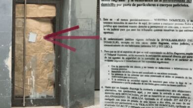 Okupan un edificio en Badalona y cuelgan un cartel en la puerta reclamando sus derechos 