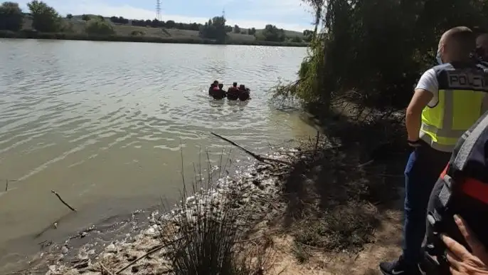 Hallan un cadáver decapitado en el río Guadalquivir a su paso por Córdoba Hallan un cadáver decapitado en el río Guadalquivir a su paso por Córdoba