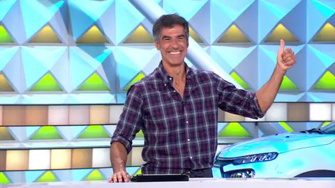 Jorge Fernández desafía a una mujer del público: “Le espero aquí con cien años” Jorge Fernández desafía a una mujer del público: “Le espero aquí con cien años”