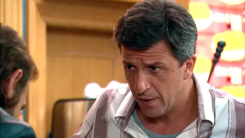 Mauricio muestra a Ismael sus verdaderas intenciones en ‘El Asturiano’ Mauricio muestra a Ismael sus verdaderas intenciones en ‘El Asturiano’