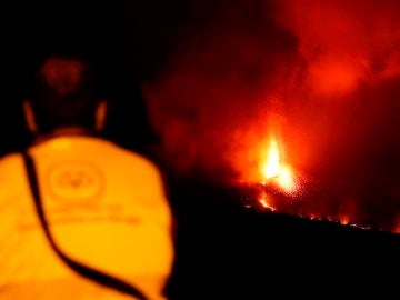 Los tres puntos de La Palma donde más preocupa la evolución del volcán 