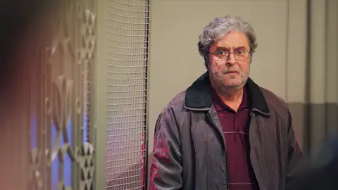 La aparición de Haluk con una maleta deja a Inci helada… ¿va a vivir con ellos? La aparición de Haluk con una maleta deja a Inci helada… ¿va a vivir con ellos?