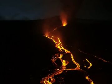 Lava volcán Cumbre Vieja