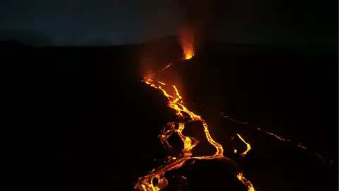 Lava volcán Cumbre Vieja Lava volcán Cumbre Vieja