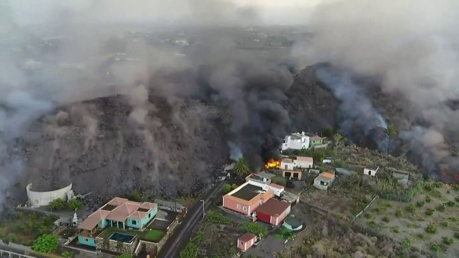 Los expertos aseguran que el final de la erupción del volcán de La Palma no está cerca