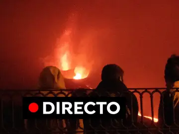 El volcán de La Palma hoy, en directo: Las bocas activas en la erupción de Cumbre Vieja y la nueva colada de lava El volcán de La Palma hoy, en directo: Las bocas activas en la erupción de Cumbre Vieja y la nueva colada de lava