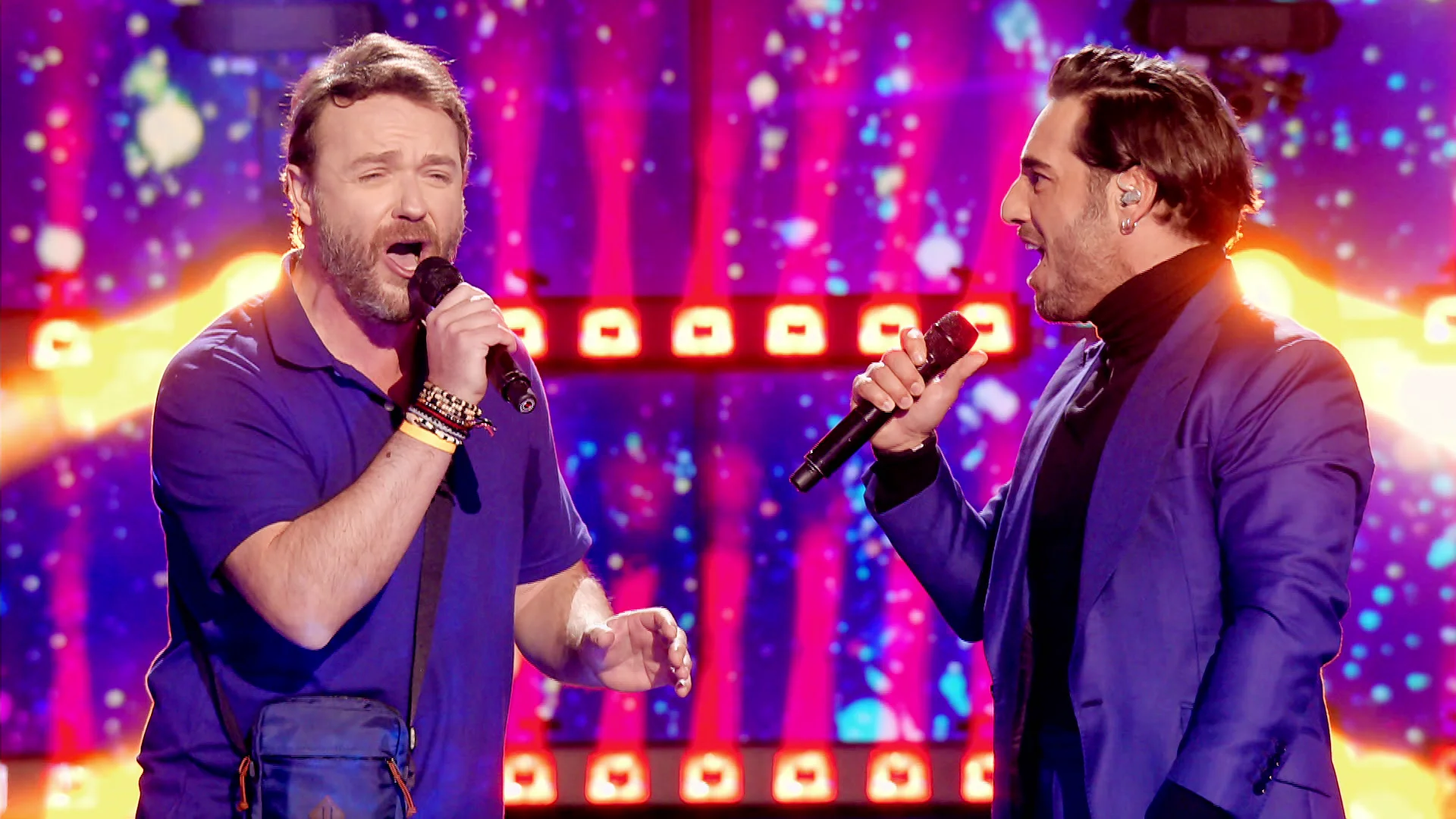 ¡Apoteósico! David Bustamante y el guía turístico cantan ‘Desde que te vi’ en un final mágico ¡Apoteósico! David Bustamante y el guía turístico cantan ‘Desde que te vi’ en un final mágico