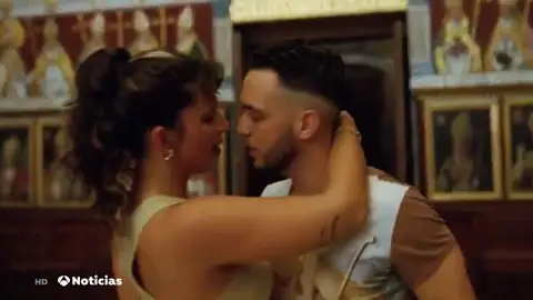 Dimite el deán de la Catedral de Toledo, Juan Miguel Ferrer, por un videoclip de C.Tangana y Nathy Peluso Dimite el deán de la Catedral de Toledo, Juan Miguel Ferrer, por un videoclip de C.Tangana y Nathy Peluso