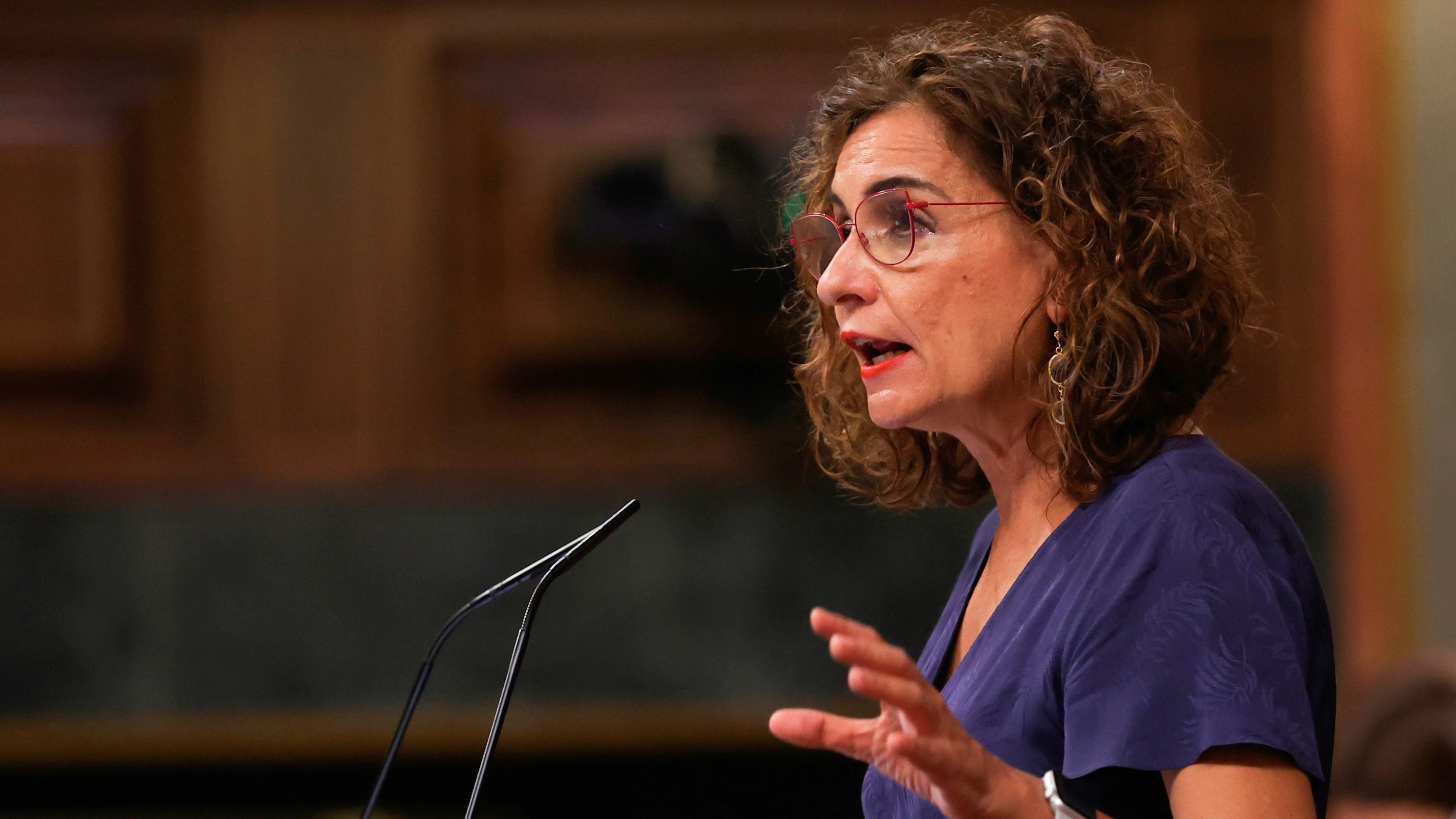 La ministra de Hacienda, Mar&iacute;a Jes&uacute;s Montero