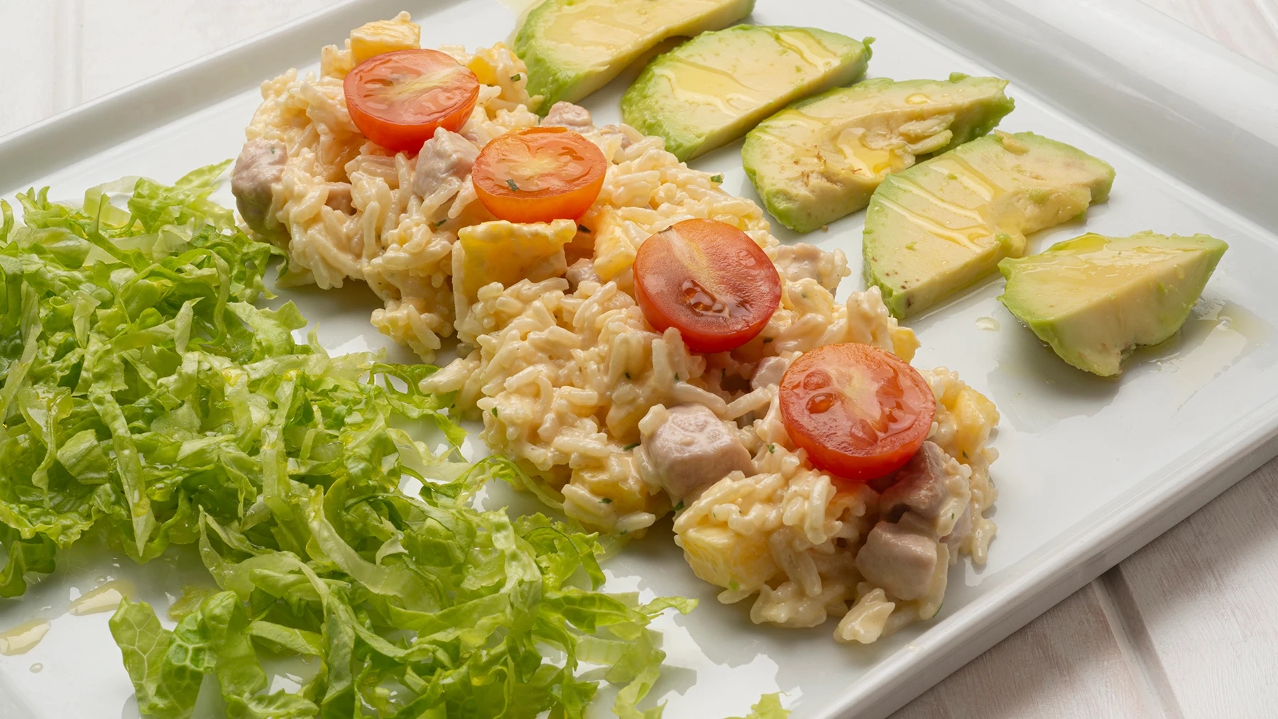 Arguiñano elabora "¡un arroz imponente!": en ensalada con lomo y piña