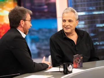 La verdadera historia de amor truncada de David Summers que inspiró a escribir 'Sufre mamón' La verdadera historia de amor truncada de David Summers que inspiró a escribir 'Sufre mamón'