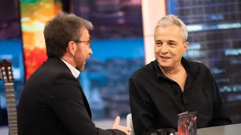 La verdadera historia de amor truncada de David Summers que inspiró a escribir 'Sufre mamón' La verdadera historia de amor truncada de David Summers que inspiró a escribir 'Sufre mamón'
