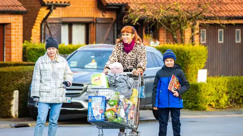 Morgana Alvaro y sus hijos Morgana Alvaro y sus hijos