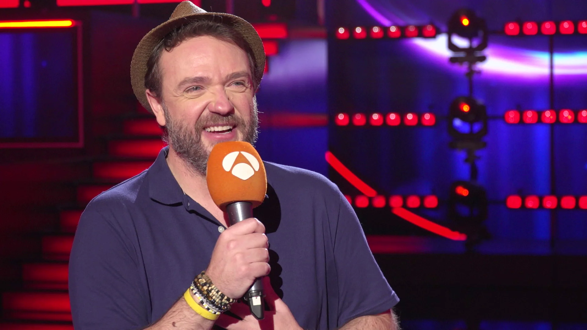 Sergi Albert, el guía turístico de 'Veo cómo cantas': "Cantar con David Bustamante ha sido un momento mágico" Sergi Albert, el guía turístico de 'Veo cómo cantas': "Cantar con David Bustamante ha sido un momento mágico"