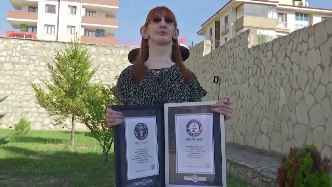 Esta es la mujer más alta del mundo Esta es la mujer más alta del mundo
