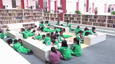 China castigará por ley a los padres por el mal comportamiento de sus hijos China castigará por ley a los padres por el mal comportamiento de sus hijos
