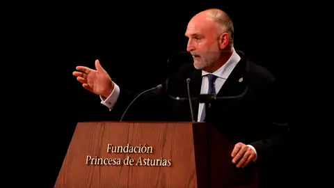 José Andrés recoge su Premio Princesa de Asturias 2021 José Andrés recoge su Premio Princesa de Asturias 2021