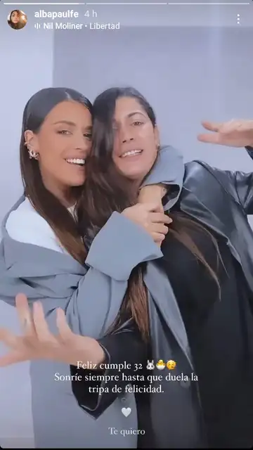 Felicitación de Alba Paul a Dulceida Felicitación de Alba Paul a Dulceida