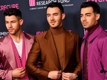Joe Jonas, Nick Jonas y Kevin Jonas Joe Jonas, Nick Jonas y Kevin Jonas