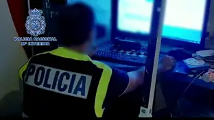 Detenido un hombre de 65 años por un delito de 'childgrooming' y provocación sexual a una niña de 10 años en Alicante Detenido un hombre de 65 años por un delito de 'childgrooming' y provocación sexual a una niña de 10 años en Alicante
