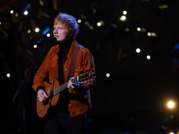 El cantante británico Ed Sheeran da positivo por Covid-19