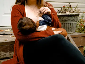La lactancia materna ayuda a prevenir el deterioro cognitivo de las madres, según un nuevo estudio La lactancia materna ayuda a prevenir el deterioro cognitivo de las madres, según un nuevo estudio
