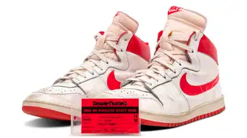 Zapatillas Nike Air de Michael Jordan de 1984 Zapatillas Nike Air de Michael Jordan de 1984