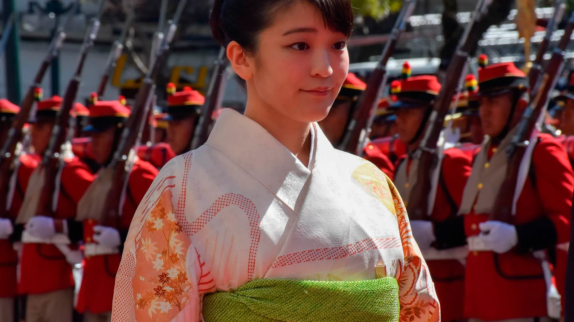 Mako, la princesa de Jap&oacute;n, se casa con un plebeyo