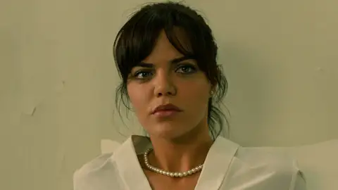 La noticia más inesperada: Züleyha está embarazada La noticia más inesperada: Züleyha está embarazada