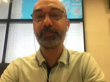 Vulcanólogo explica a Antena 3 Noticias como podría evolucionar el volcán Vulcanólogo explica a Antena 3 Noticias como podría evolucionar el volcán