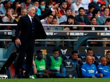 Carlo Ancelotti, en un partido del Real Madrid