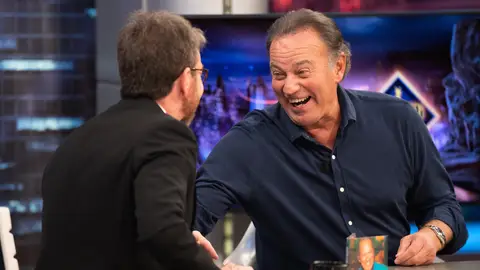 Bertín Osborne se defiende ante las acusaciones de sus hijas en 'El Hormiguero 3.0' Bertín Osborne se defiende ante las acusaciones de sus hijas en 'El Hormiguero 3.0'