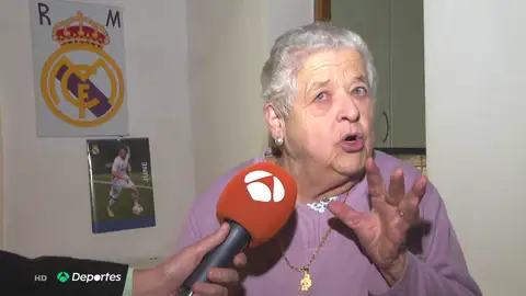 Elvira, la zamorana de 80 años que quiere conocer a Modric: "Es una maravilla de chaval" Elvira, la zamorana de 80 años que quiere conocer a Modric: "Es una maravilla de chaval"