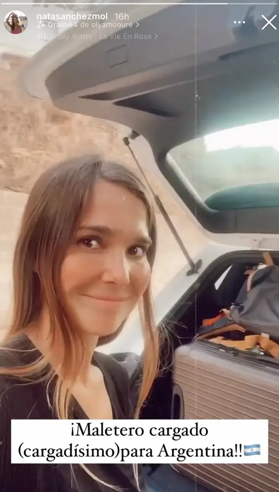 Natalia Sánchez con el maletero listo para irse a Argentina