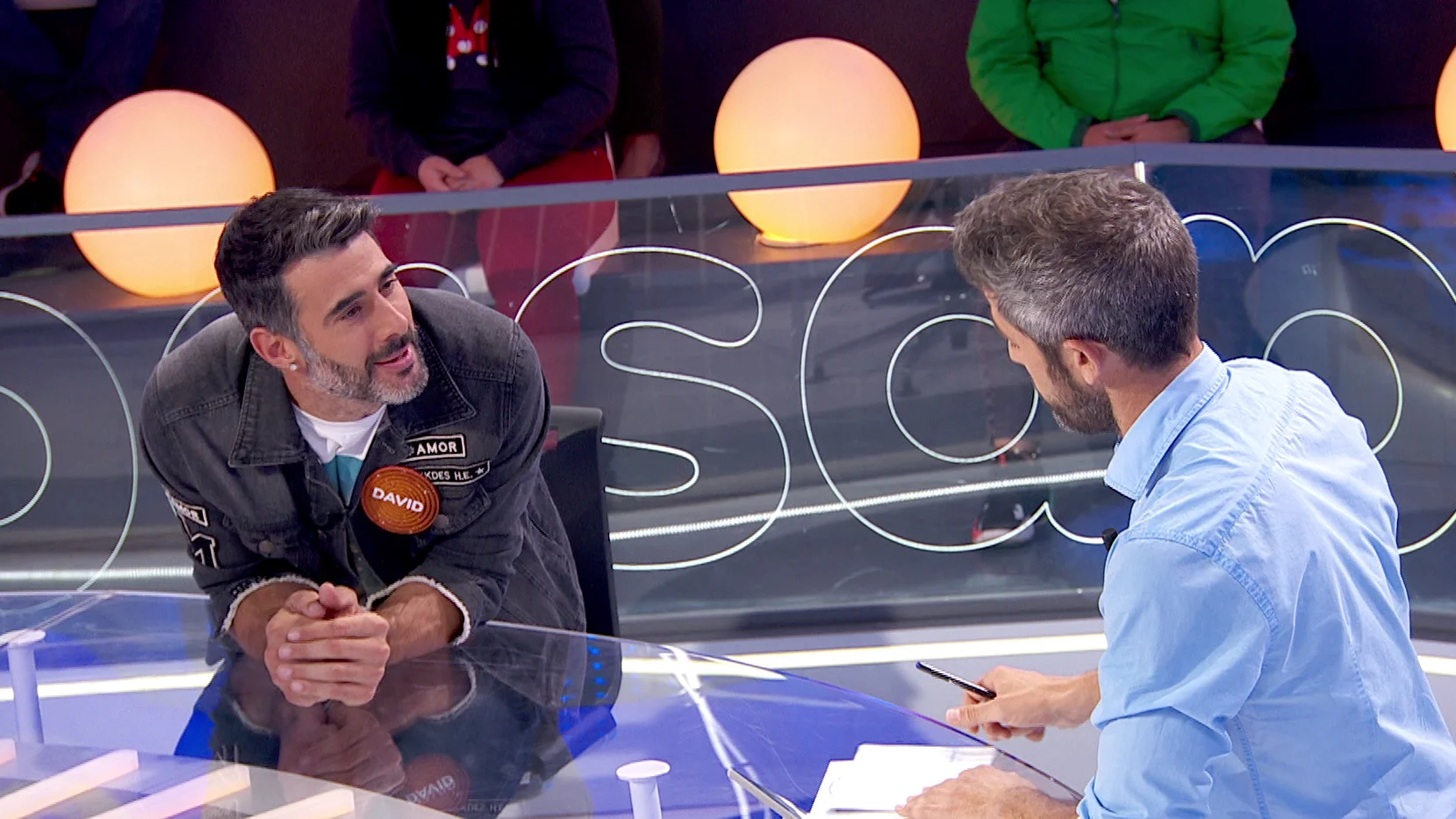 La reacción de Roberto Leal al inesperado ‘ataque’ de David Amor: “¿Por qué das tanto asco?” La reacción de Roberto Leal al inesperado ‘ataque’ de David Amor: “¿Por qué das tanto asco?”